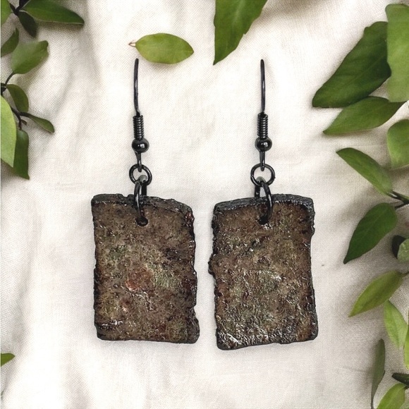 Genuine Maple Tree Bark Dangles - Picture 2 of 4